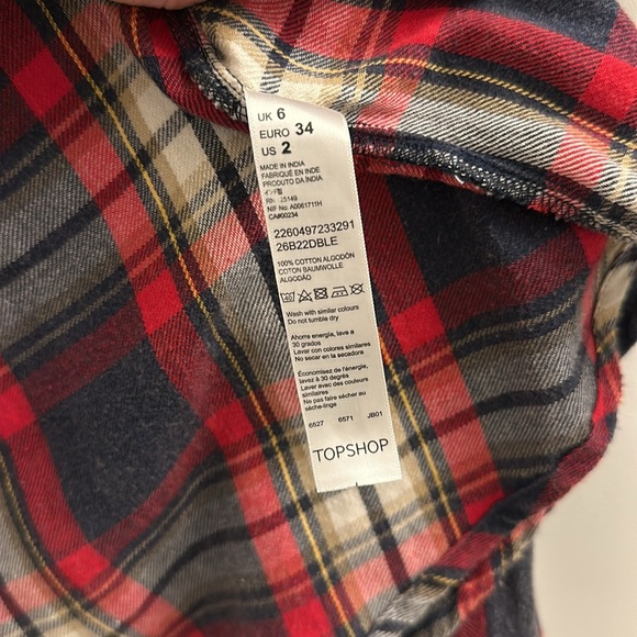 TOPSHOP Plaid Flannel - Picture 6 of 6